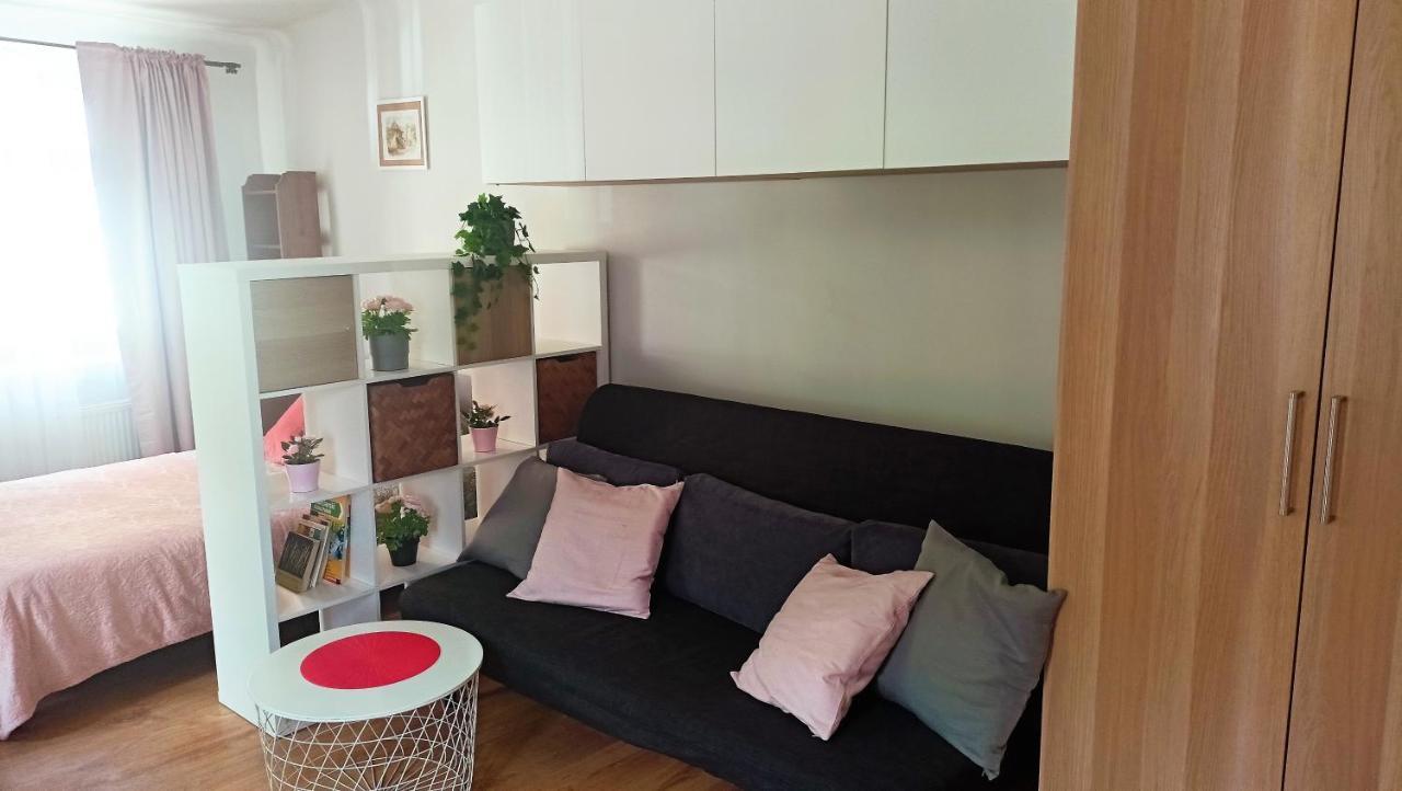 Apartament Malinowy Swietoduska 12 Lublin Extérieur photo
